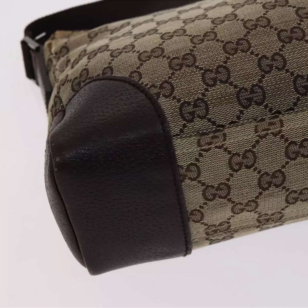 Gucci GG Brown Monogram Bag - Picture 7 of 8